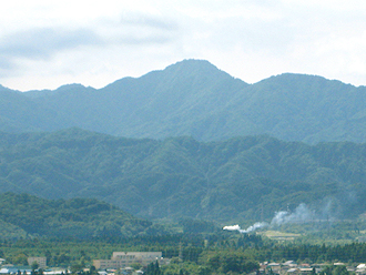 兜山